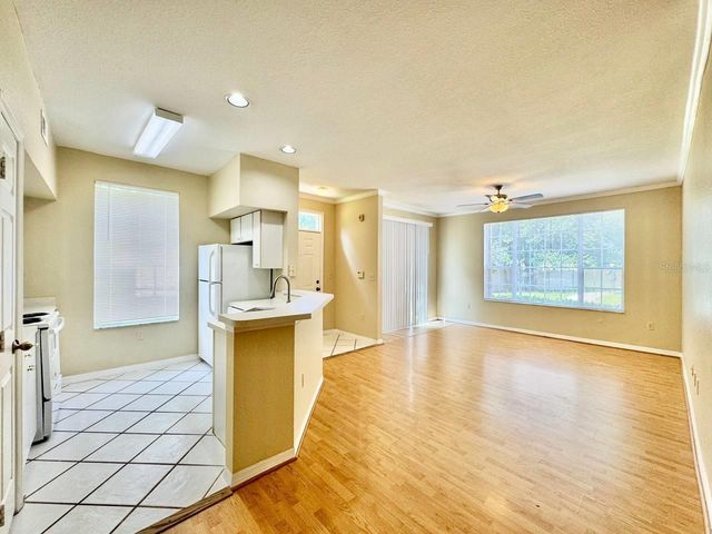 10440 WHITE LAKE COURT 10440, Tampa, FL 33626