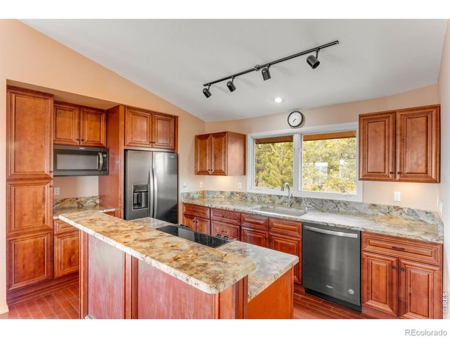 3001 Eagle Ridge Road, Longmont, CO 80503