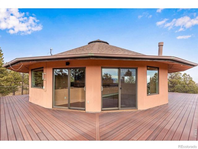 3001 Eagle Ridge Road, Longmont, CO 80503