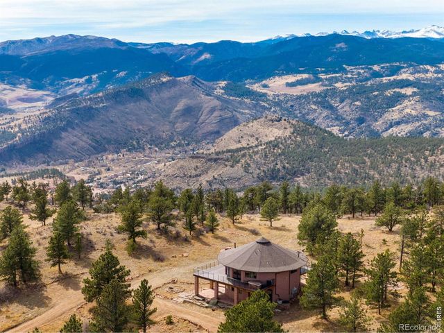 3001 Eagle Ridge Road, Longmont, CO 80503