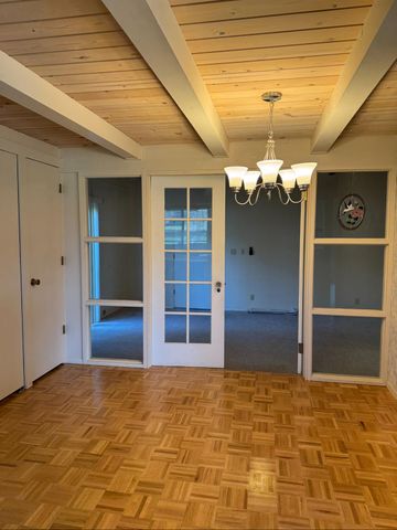 18854 Chickadee Ct, Penn Valley, CA 95946