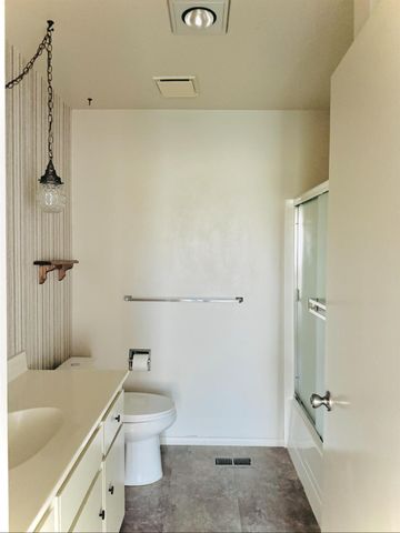 18854 Chickadee Ct, Penn Valley, CA 95946