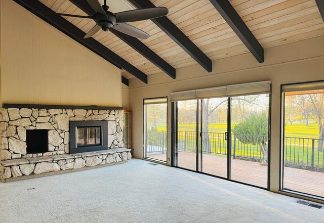 18854 Chickadee Ct, Penn Valley, CA 95946