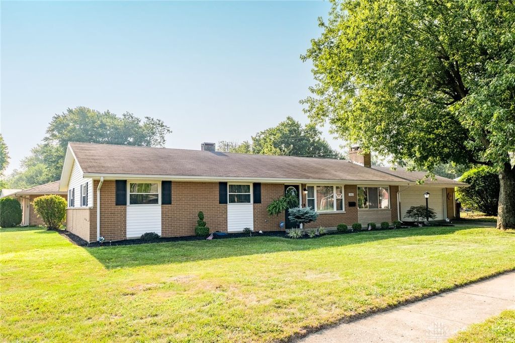 1302 Aukerman Street, Eaton, OH 45320