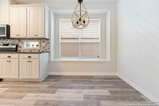 208 Dove Run, Cibolo, TX 78108