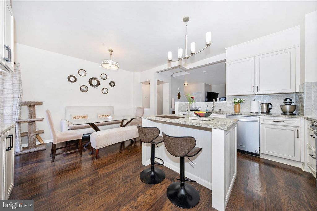Image 20 of property listing at 5513 UPPER MILL TER N, Frederick, MD 21703
