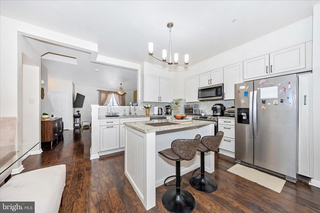 Image 21 of property listing at 5513 UPPER MILL TER N, Frederick, MD 21703