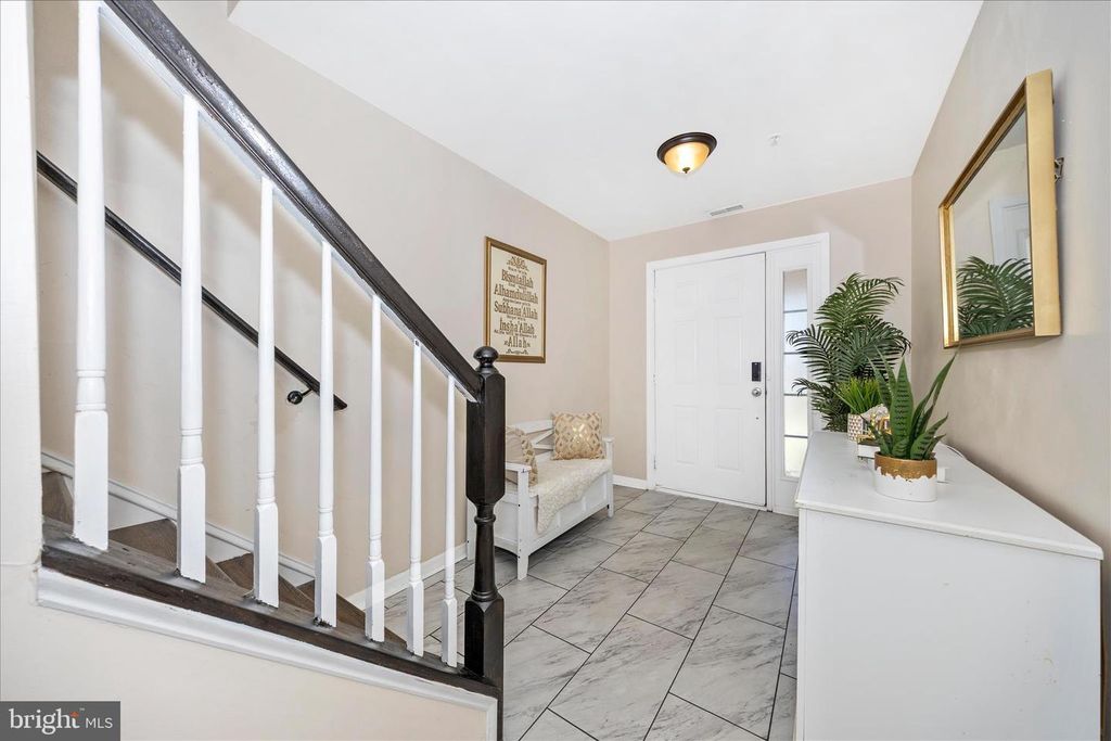 Image 3 of property listing at 5513 UPPER MILL TER N, Frederick, MD 21703