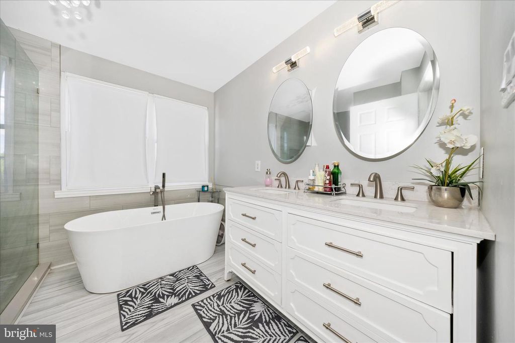 Image 37 of property listing at 5513 UPPER MILL TER N, Frederick, MD 21703