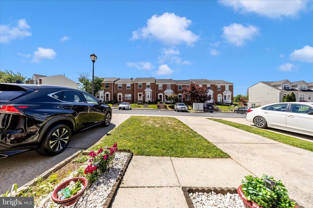 Image 46 of property listing at 5513 UPPER MILL TER N, Frederick, MD 21703