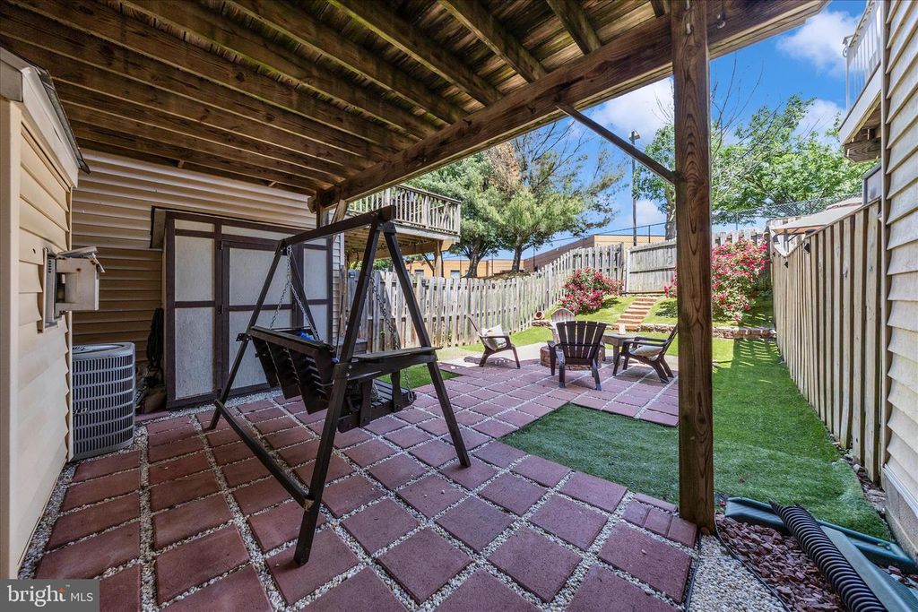 Image 54 of property listing at 5513 UPPER MILL TER N, Frederick, MD 21703