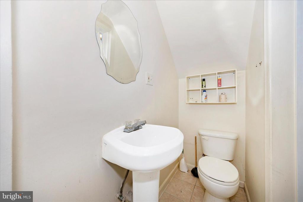 Image 9 of property listing at 5513 UPPER MILL TER N, Frederick, MD 21703