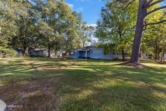 2103 21st Street, Pascagoula, MS 39581
