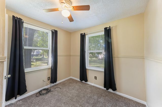 2103 21st Street, Pascagoula, MS 39581