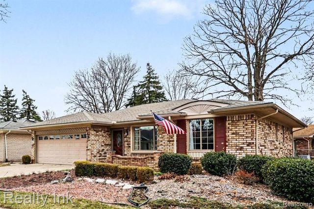 42235 Sycamore Drive, Sterling Heights, MI 48313
