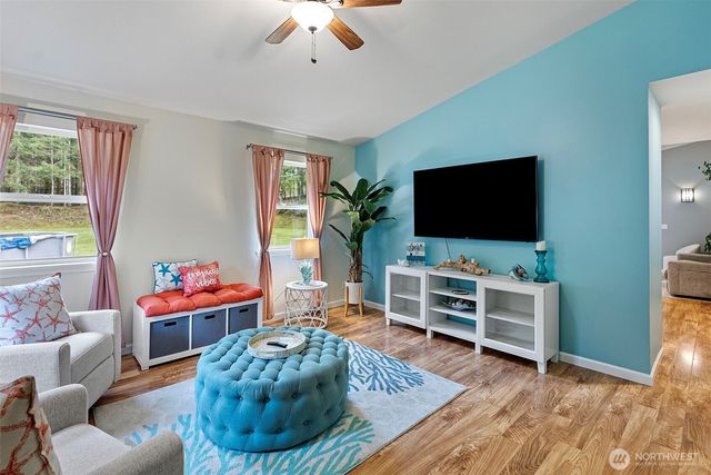 4625 Julian Road SW, Port Orchard, WA 98367