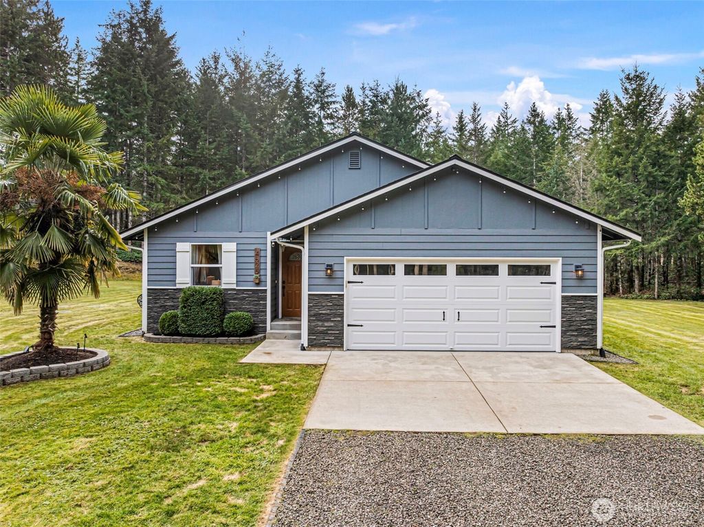 4625 Julian Road SW, Port Orchard, WA 98367