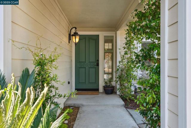2817 Poulos Court, Pinole, CA 94564