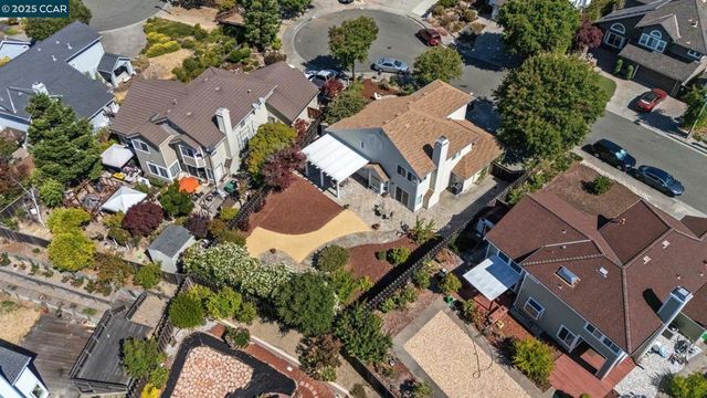 2817 Poulos Court, Pinole, CA 94564