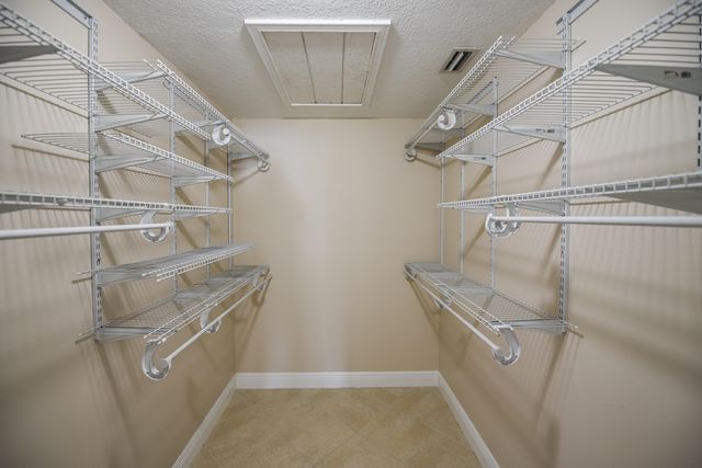 2733 SW Matheson Avenue 115-a2, Palm City, FL 34990
