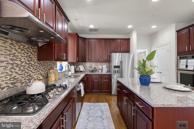 22403 NEWCUT RD, Clarksburg, MD 20871