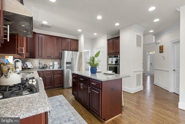 22403 NEWCUT RD, Clarksburg, MD 20871