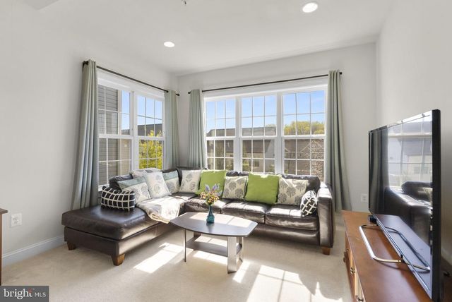 22403 NEWCUT RD, Clarksburg, MD 20871