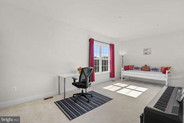 22403 NEWCUT RD, Clarksburg, MD 20871