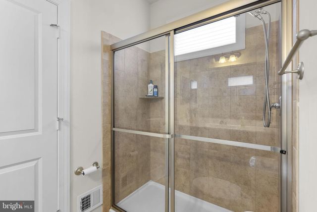 22403 NEWCUT RD, Clarksburg, MD 20871
