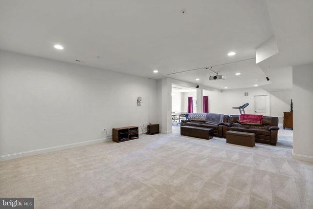 22403 NEWCUT RD, Clarksburg, MD 20871