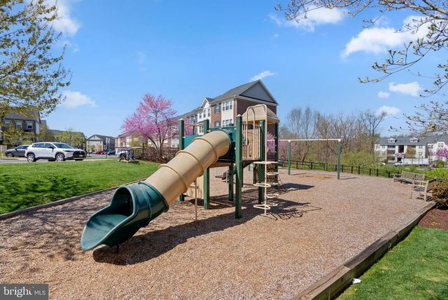 22403 NEWCUT RD, Clarksburg, MD 20871