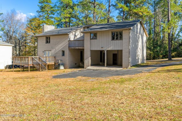 1431 Cumberland Circle, Rockingham, NC 28379