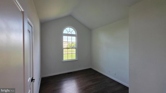 2101 VENEZIA AVE, Vineland, NJ 08361