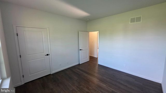 2101 VENEZIA AVE, Vineland, NJ 08361