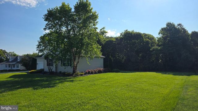 2101 VENEZIA AVE, Vineland, NJ 08361