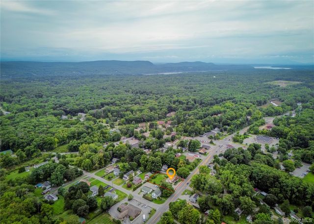 1085 Violet Avenue, Hyde Park, NY 12538