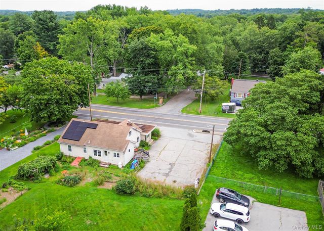 1085 Violet Avenue, Hyde Park, NY 12538