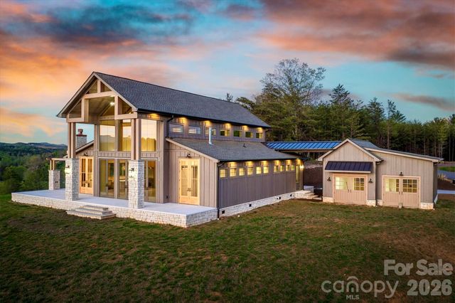 2013 Hitching Post Trail, Lenoir, NC 28645