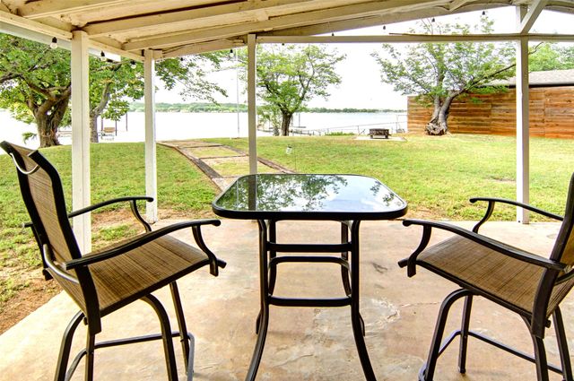 6504 Blue Water Court, Granbury, TX 76049