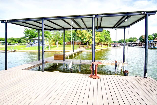 6504 Blue Water Court, Granbury, TX 76049
