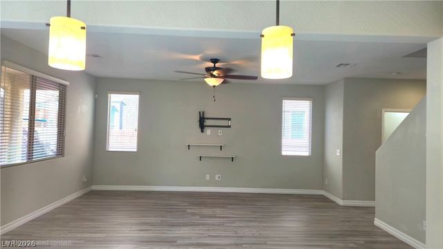 5843 Sleepy Willow Street, Las Vegas, NV 89148