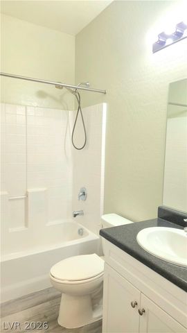5843 Sleepy Willow Street, Las Vegas, NV 89148