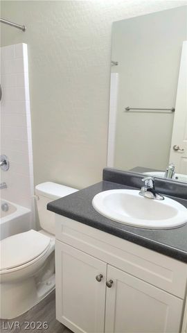 5843 Sleepy Willow Street, Las Vegas, NV 89148