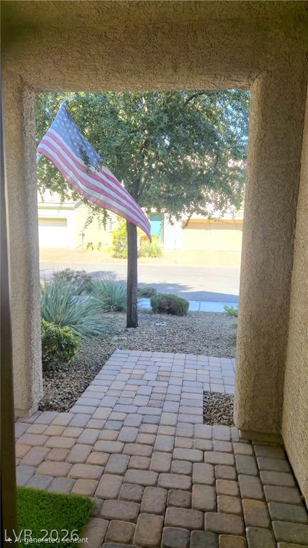 5843 Sleepy Willow Street, Las Vegas, NV 89148 — photo 2