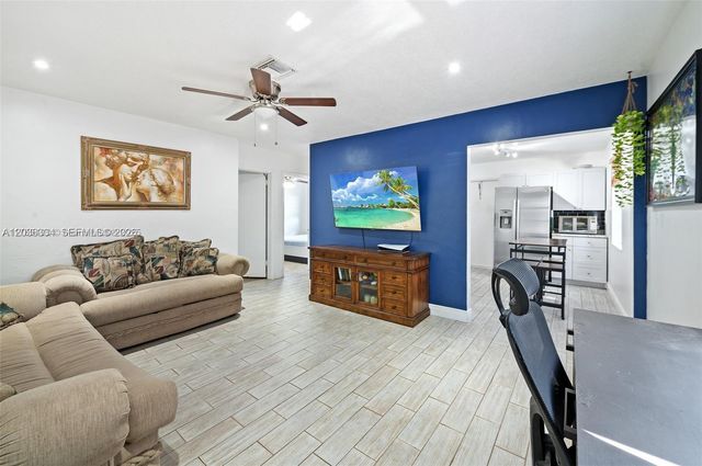 5120 SW 26th Ave 1-2, Dania Beach, FL 33312