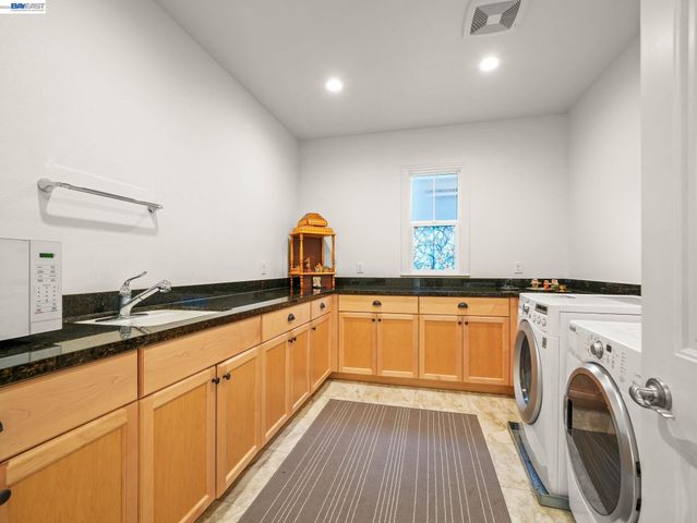 2094 Elderberry Dr, San Ramon, CA 94582