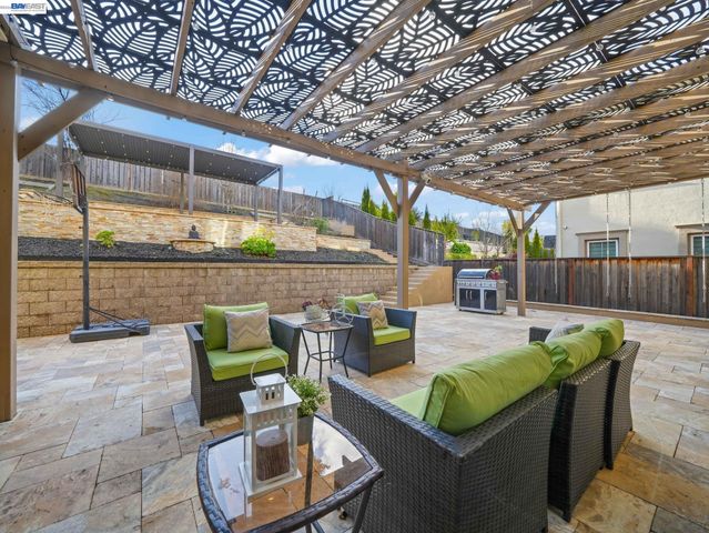 2094 Elderberry Dr, San Ramon, CA 94582