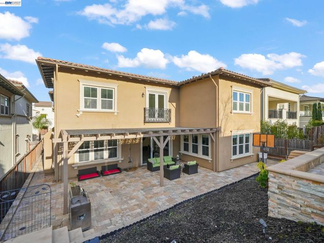 2094 Elderberry Dr, San Ramon, CA 94582