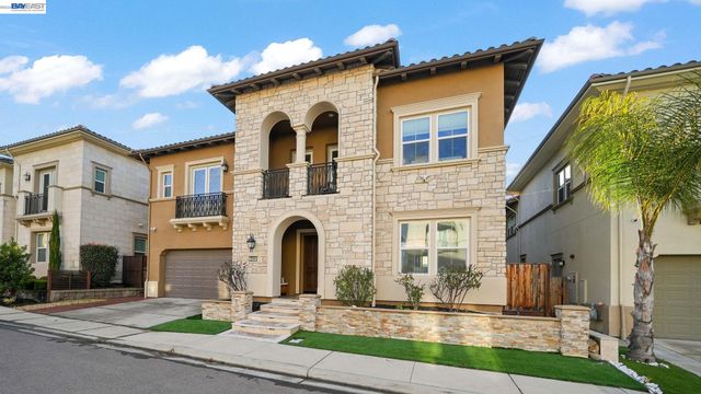 2094 Elderberry Dr, San Ramon, CA 94582