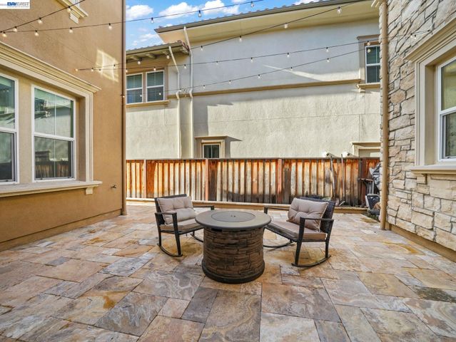 2094 Elderberry Dr, San Ramon, CA 94582